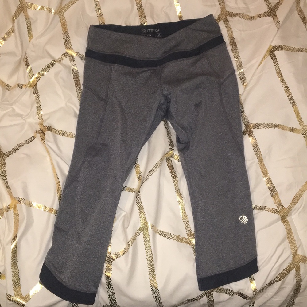 Grey Work Out Capri Bundle XS